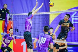 老鹰全民皆兵取关键胜利